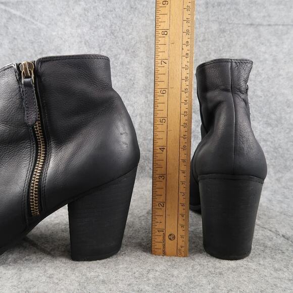 BP Shoes Womens 8.5 Booties Leather Block Heel Side Zip Black Round Toe Fashion - Picture 7 of 14